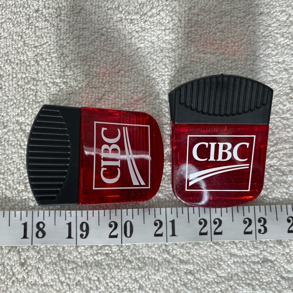 5/$35 CIBC Burgundy Plastic Magnetic Clips x2 - Picture 10 of 10